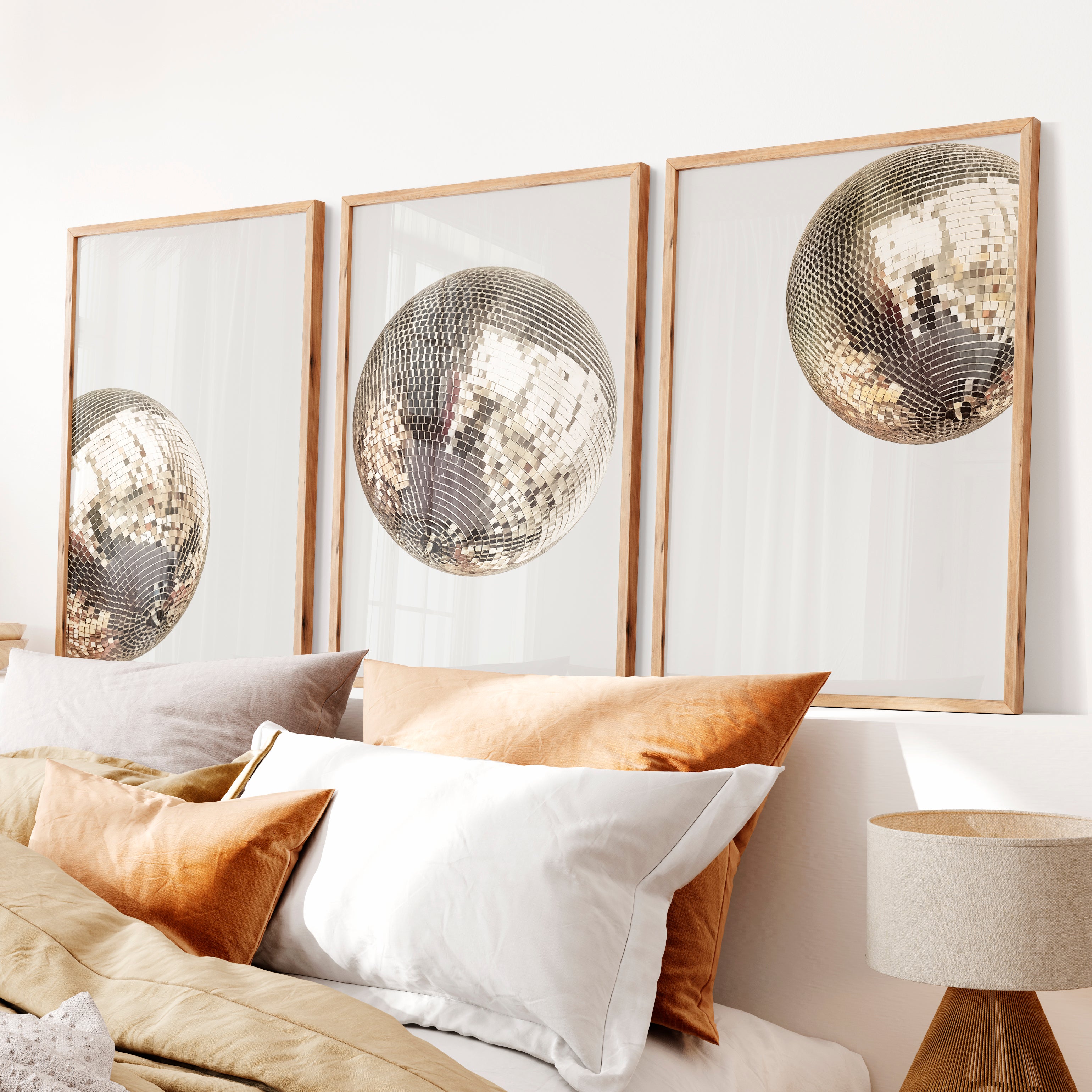 Silver Disco Ball art vintage posters - Natural Wood Framed Poster No Border - Artworksets