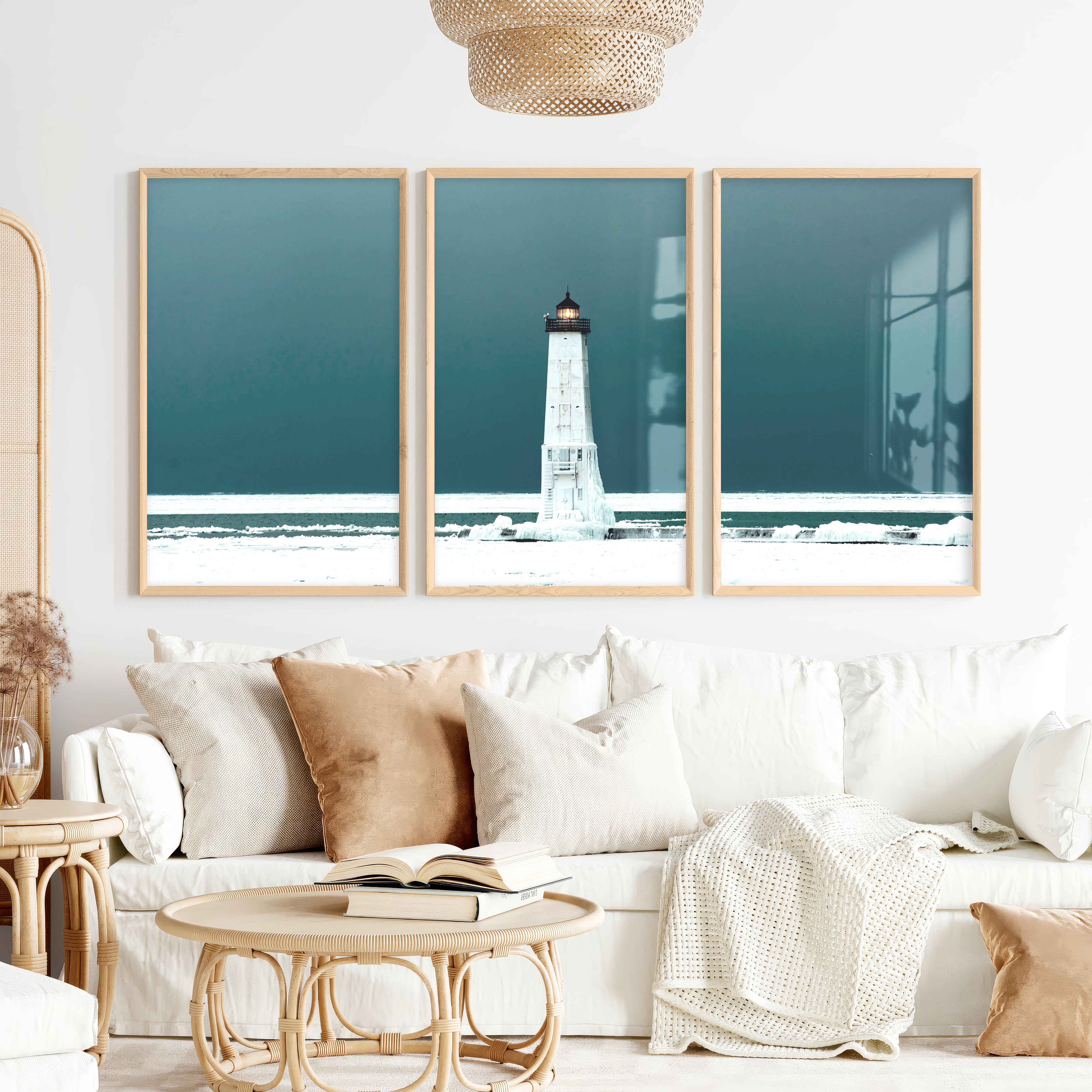 Icy Lighthouse Beach Style Artwork - Natural Wood Framed Poster No Border - Artworksets