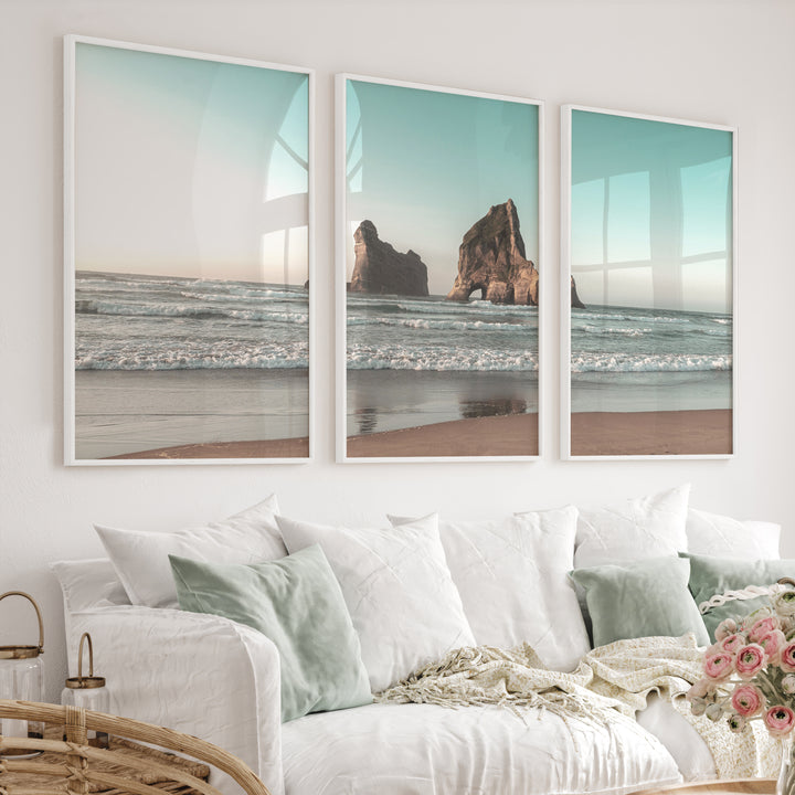 Sea Stack beach wave poster - White Framed Poster No Border - Artworksets