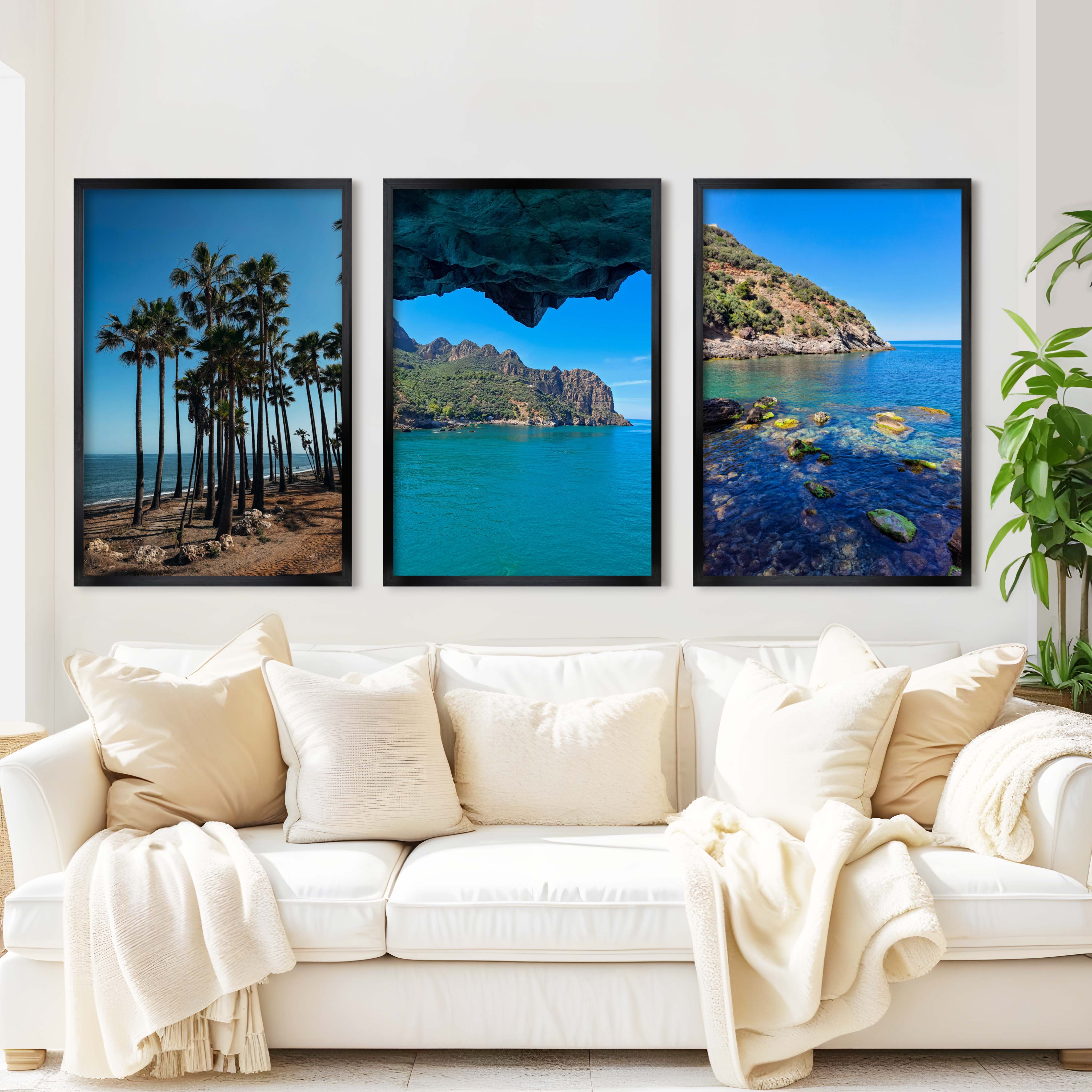 Coastal Art Pictures – Tropical Water Views (3 Piece Wall Set) - Black Framed Poster No Border - Artworksets