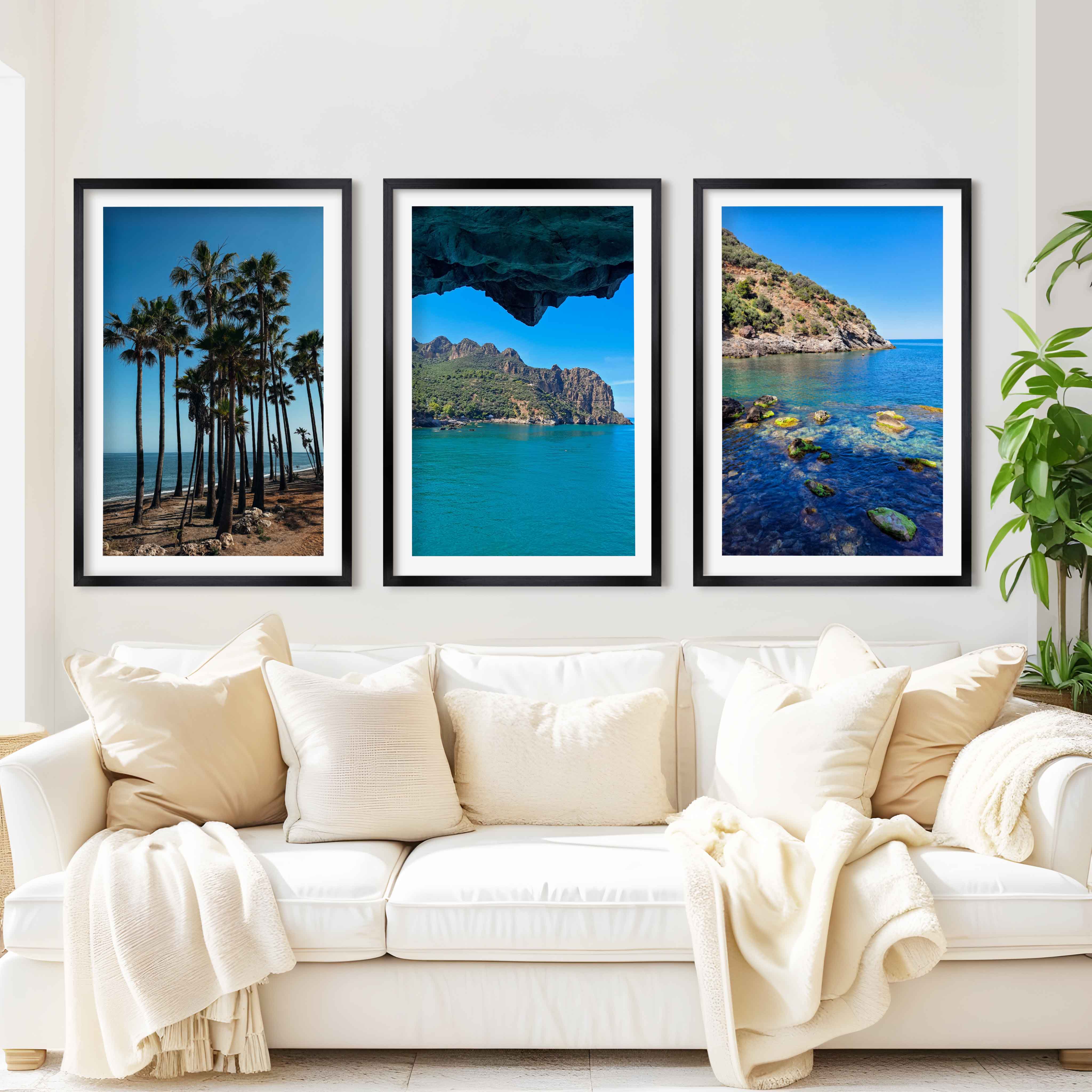 Coastal Art Pictures – Tropical Water Views (3 Piece Wall Set) - Black Framed Poster with White Border - Artworksets