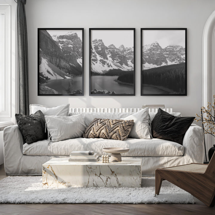 Glacier National Park – US Black White Mountain Lake Prints - Black Framed Poster No Border - Artworksets