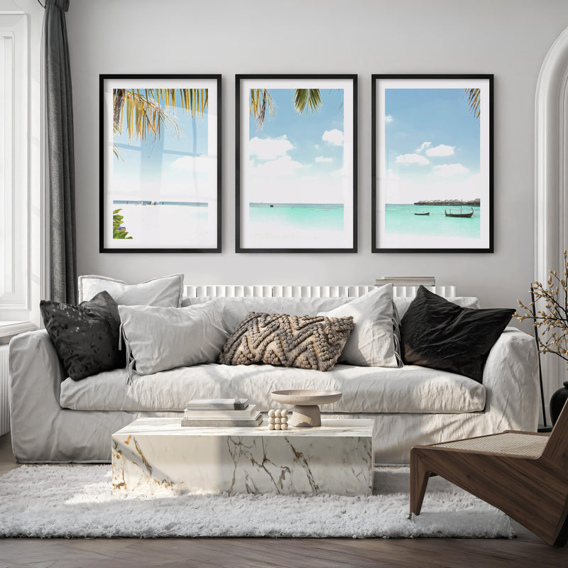 Palm Lagoon posters of the sea - Black Framed Poster with White Border - Artworksets