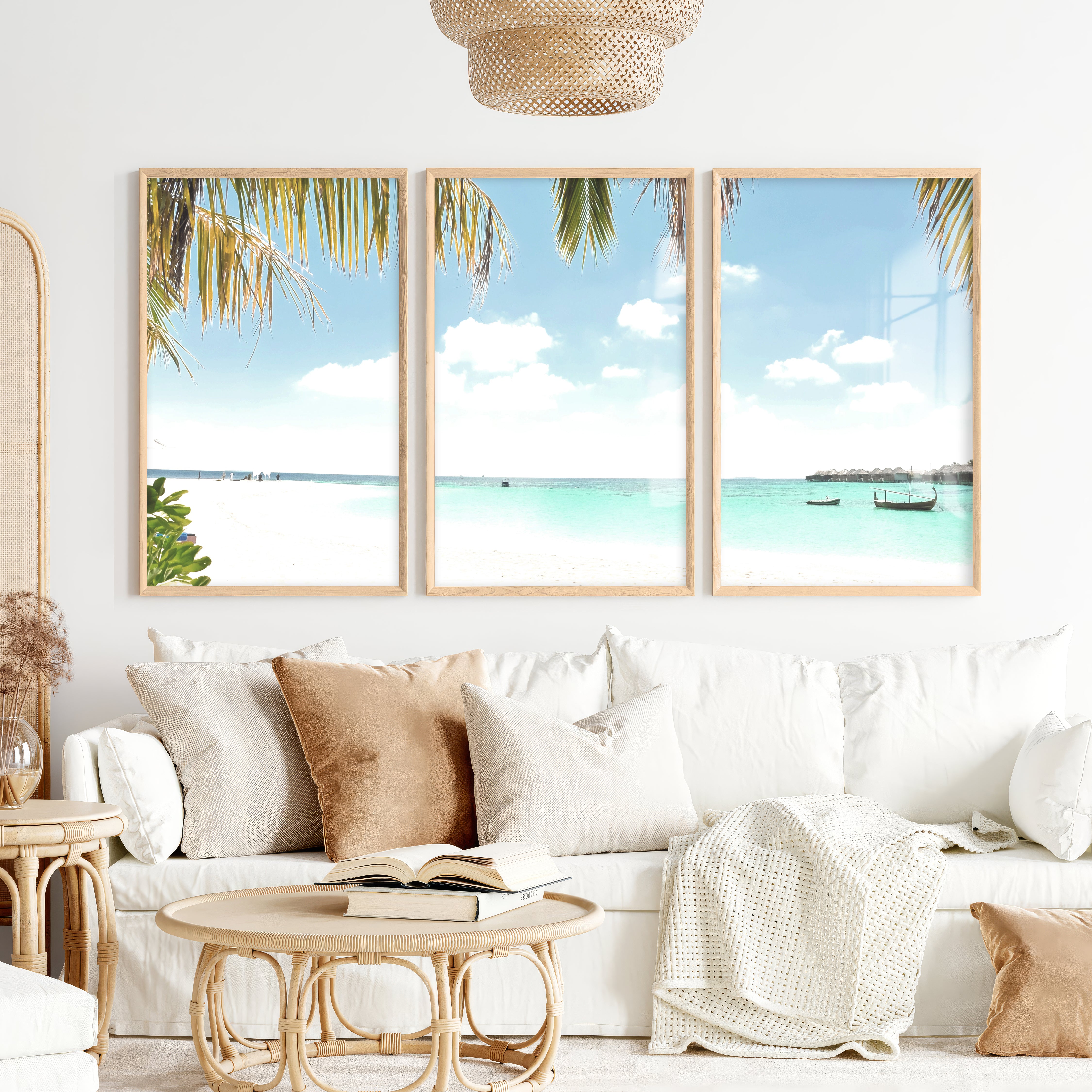Palm Lagoon posters of the sea - Natural Wood Framed Poster No Border - Artworksets