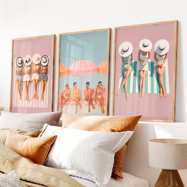 Beach Umbrella Retro Art Print Set - Natural Wood Framed Poster No Border - Artworksets