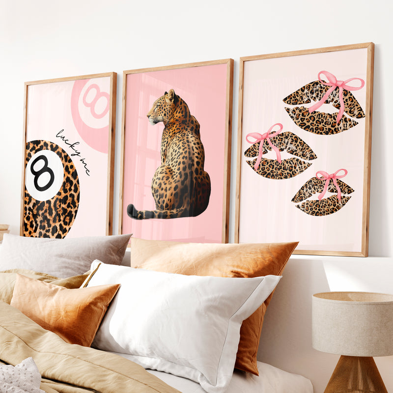 Leopard Lips Retro Art Wall with Pink Bows - Natural Wood Framed Poster No Border - Artworksets