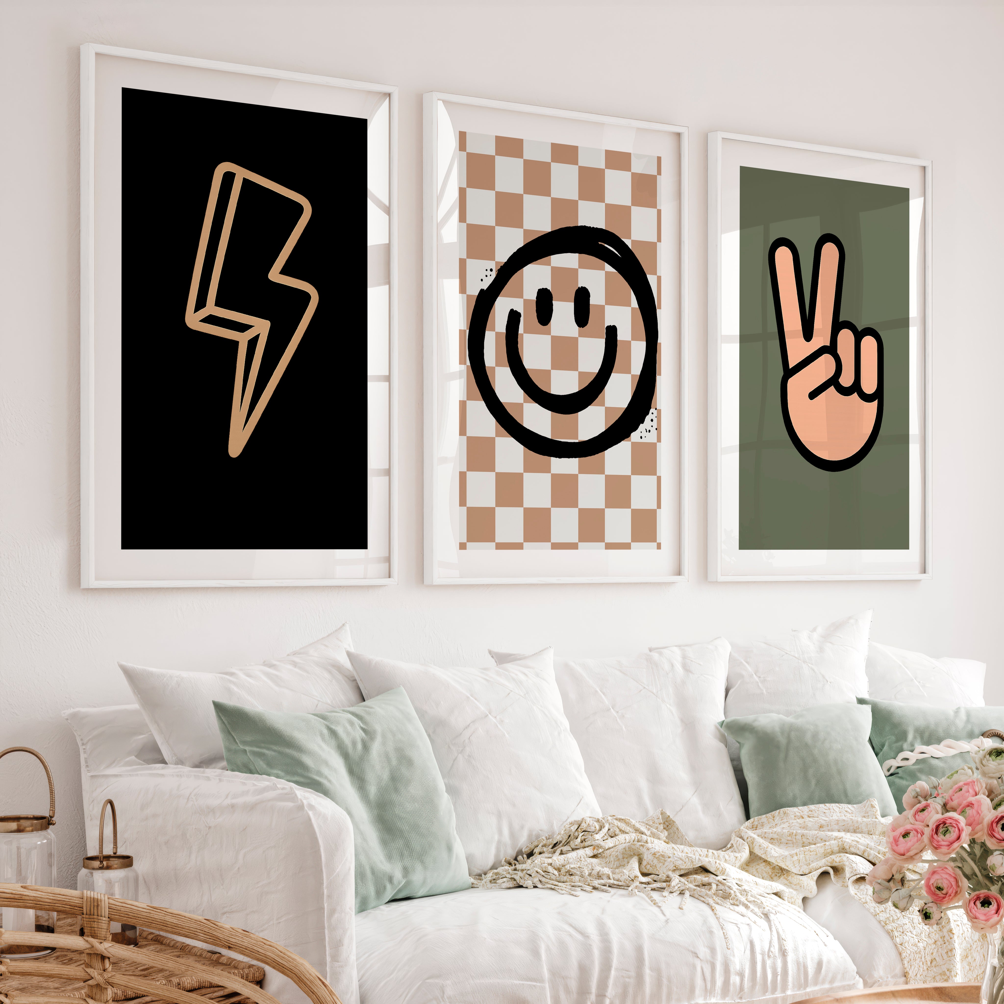 Smiley Peace Retro Room Posters - White Framed Poster with White Border - Artworksets