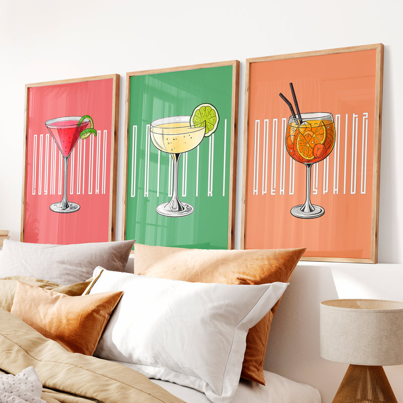Cocktail Glasses Retro Style Artwork - Natural Wood Framed Poster No Border - Artworksets
