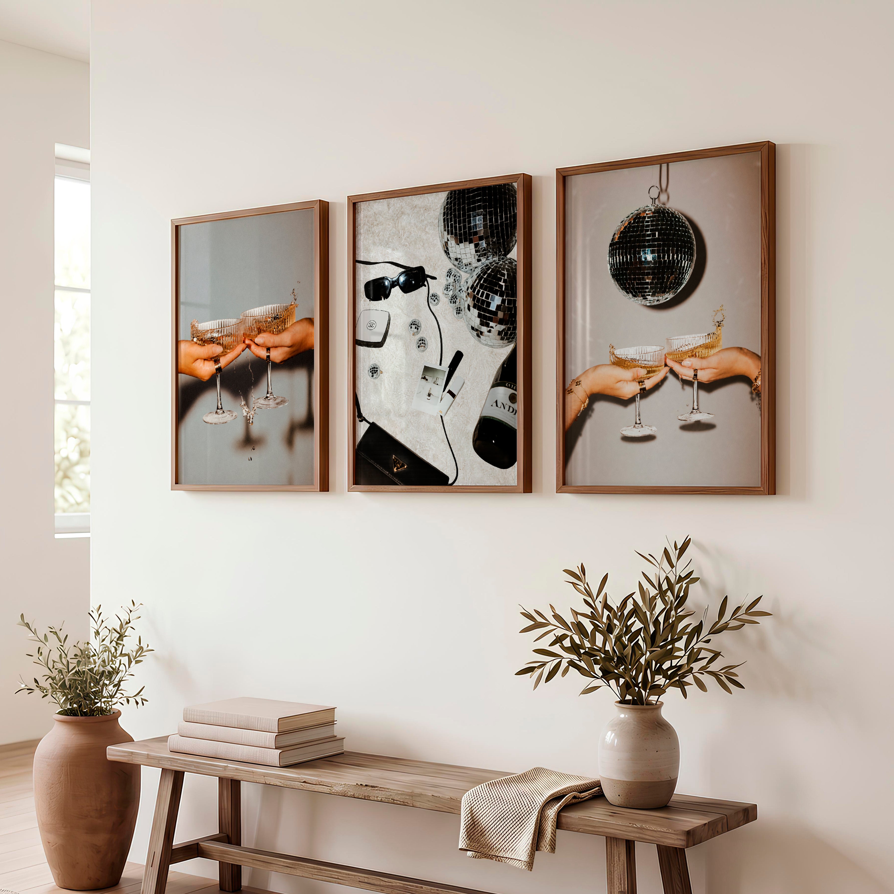 Disco Cocktail retro vintage posters - Dark Brown Framed Poster No Border - Artworksets