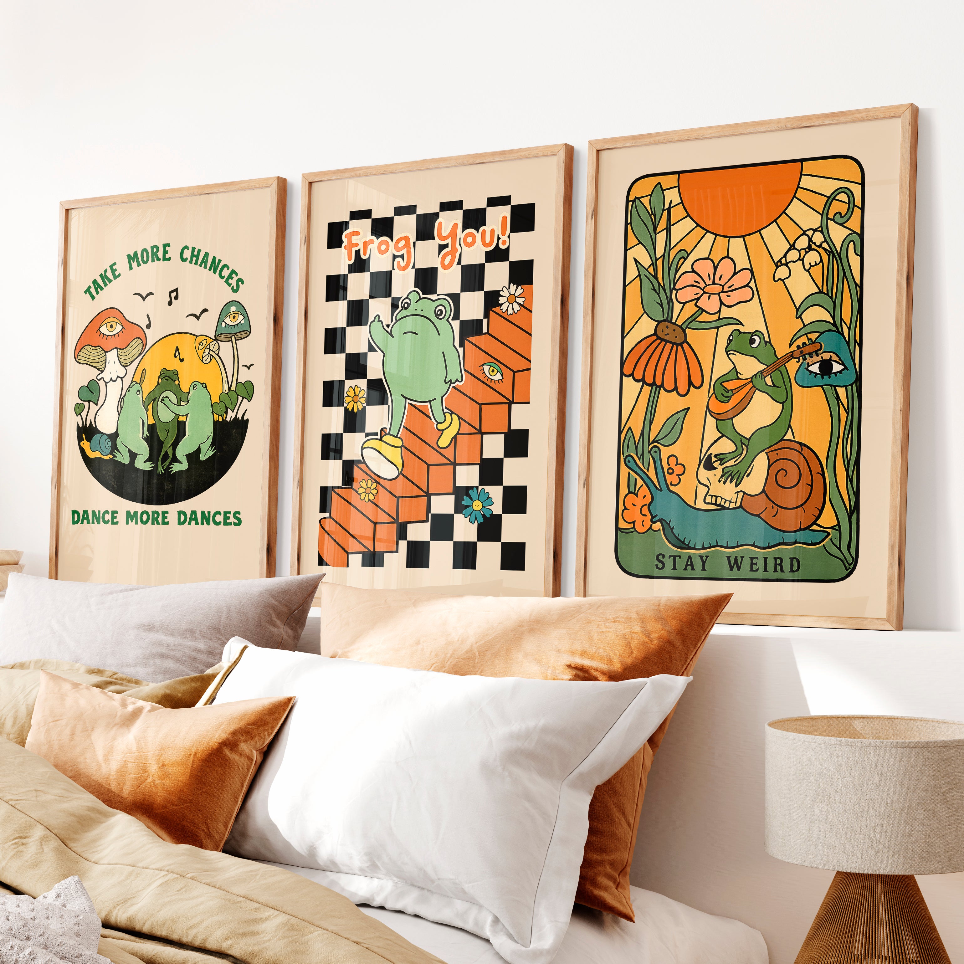 Retro Wall Decor Frog Garden Posters - Natural Wood Framed Poster No Border - Artworksets