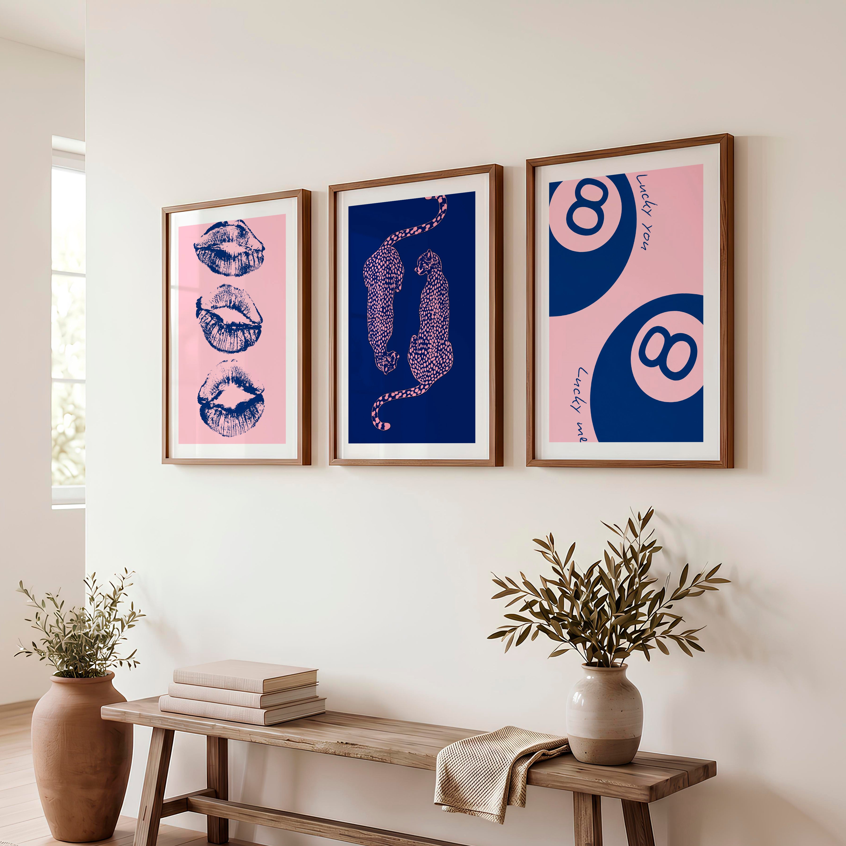 Lucky Eight Ball retro wall pictures - Dark Brown Framed Poster with White Border - Artworksets