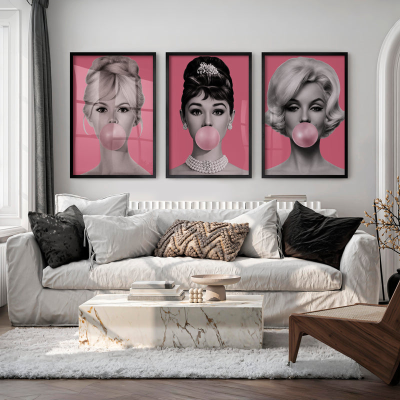 Pink Portrait vintage style prints Set - Black Framed Poster No Border - Artworksets