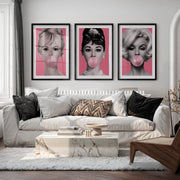 Pink Portrait vintage style prints Set - Black Framed Poster with White Border - Artworksets